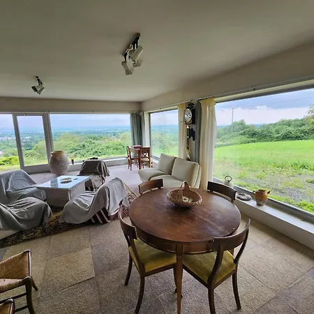 Dom wakacyjny Mont Saint Michel Repos Maison Confortable Dans La Nature Devant La Baie Avranches